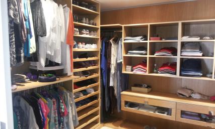 Walk in closet