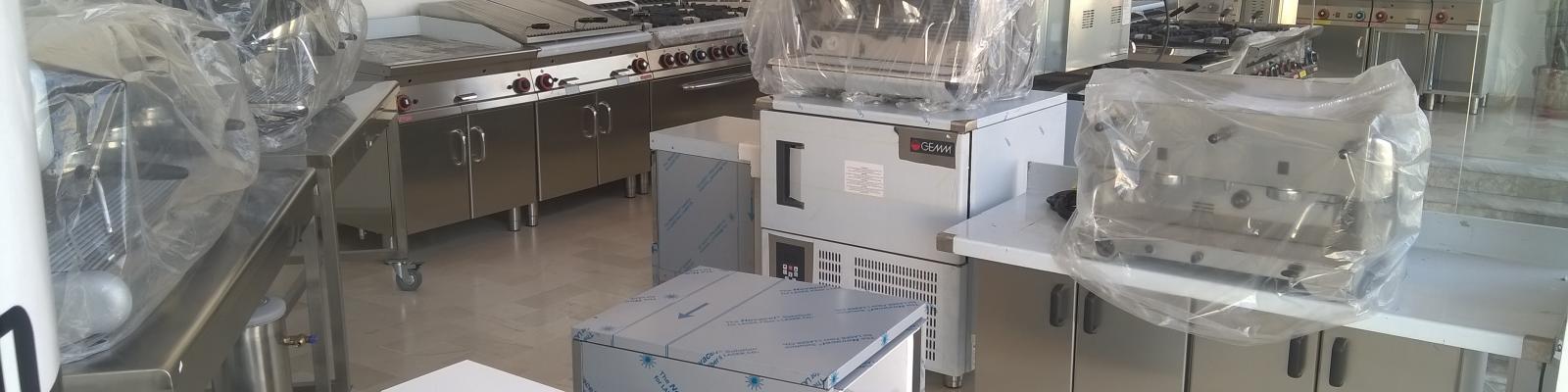 showroom logos showroom logos